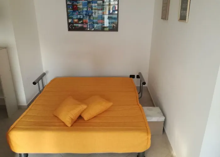 Goodstay Casa Tati Λέτσε